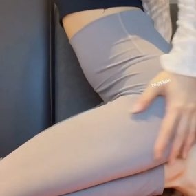 -居家女教师瑜伽裤