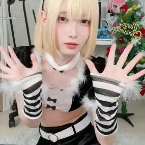 #秋月真绫 #伪娘