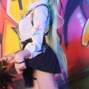 #咬一口兔娘