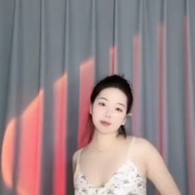 #绵绵小嘉 #抖音 #裸舞 9