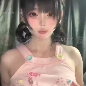 推特极品在校大学生反差婊 恋旧症 3