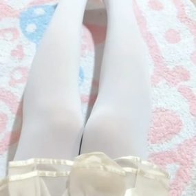 极品白虎萝莉-优米 推特 白丝 自慰 最新作品cos