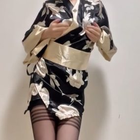 #一口白桃七 #Ykbaitao7 #福利姬