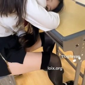 #桥本香菜 #黑丝 #御姐 #白嫩 #福利