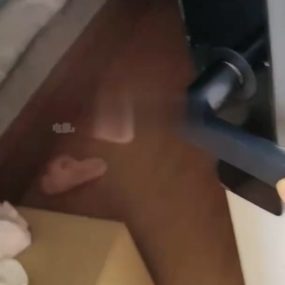 喜欢cos的小萝莉打炮满足不了和男朋友玩起了强奸剧情 2~1