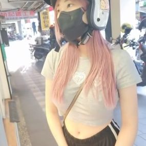#露出 小小q 3